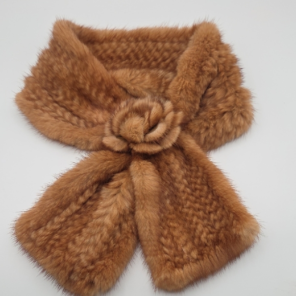 Kriegsman Elegant Redish Brown Real Fur Neck Warmer Scarf - Picture 2 of 8